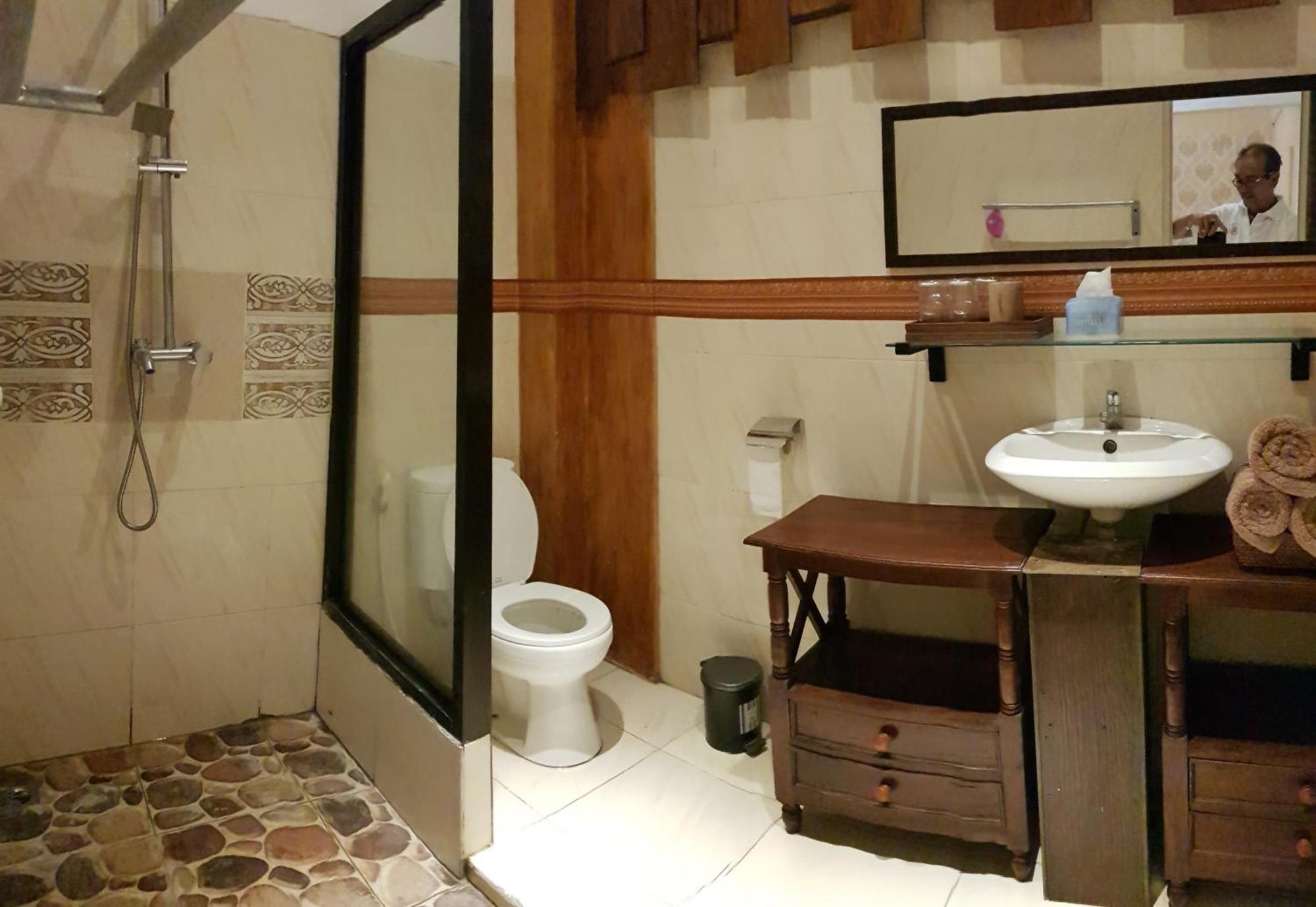 Ethes Coworking - Coliving & Lounge Otel Ngaglik Dış mekan fotoğraf
